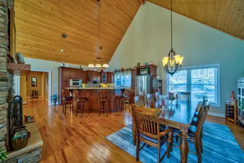 Dining - 741 Scenic Dr, Toccoa, GA 30577 photo 1 of 1