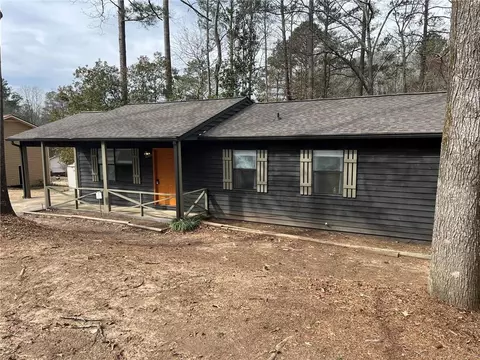 2883 Melanie Ln, Douglasville, GA 30135