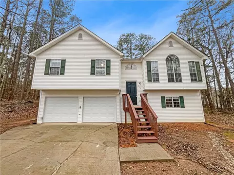 217 Park Place Ct, Douglasville, GA 30134