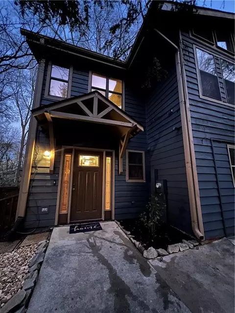 338 Hillcrest Ave #A, Decatur, GA 30030