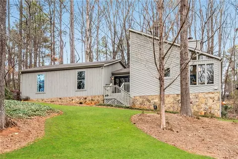 2440 Powder Rdg, Roswell, GA 30076