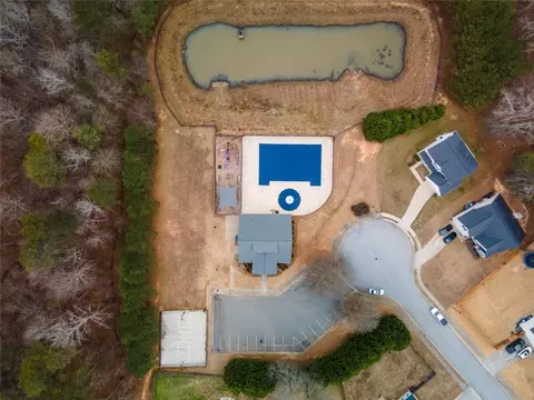Floorplan - 1987 Roxey Ln, Winder, GA 30680 photo 2 of 3