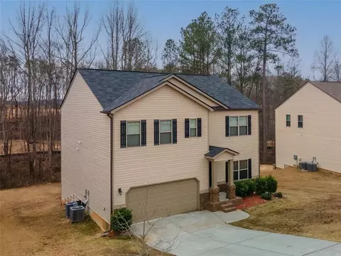 Exterior - 1987 Roxey Ln, Winder, GA 30680 photo 2 of 8