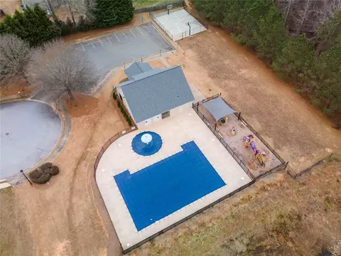 Floorplan - 1987 Roxey Ln, Winder, GA 30680 photo 3 of 3