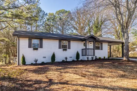 26 Vanguard Cir SW, Marietta, GA 30060
