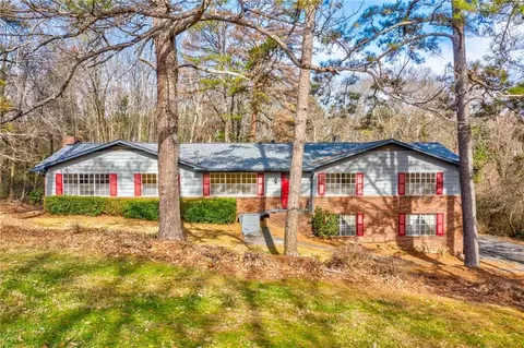 120 Corvette Dr, Marietta, GA 30066