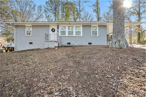 4028 David Dr, Forest Park, GA 30297