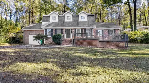 3063 Jodeco Dr, Jonesboro, GA 30236