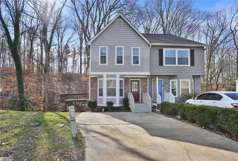 5086 Laurel Bridge Dr SE, Smyrna, GA 30082