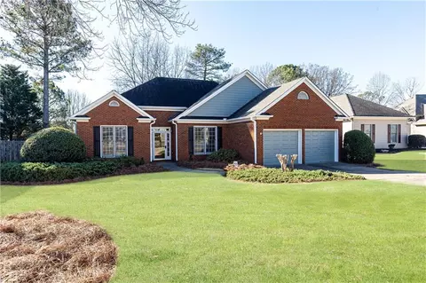 207 Holly Chase Ct, Canton, GA 30114
