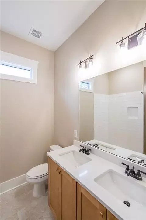 Bath - 1306 Dean Hill Rd, Monroe, GA 30655 photo 1 of 7