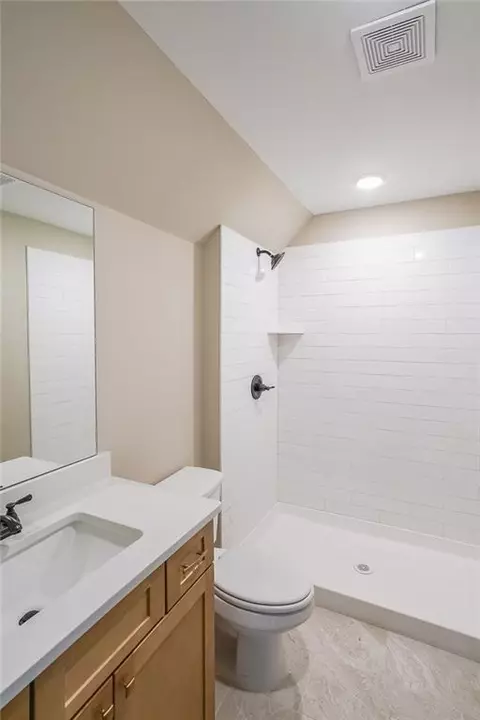 Bath - 1306 Dean Hill Rd, Monroe, GA 30655 photo 7 of 7