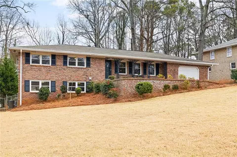 1326 Hickory Dr SW, Lilburn, GA 30047