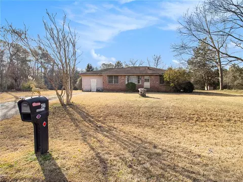 420 Boynton Rd, Hampton, GA 30228