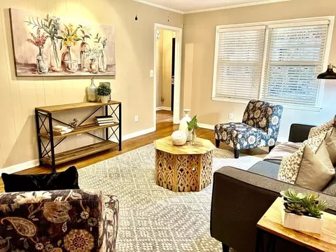 Living - 4172 N Shallowford Rd, Chamblee, GA 30341 photo 2 of 2