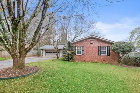Exterior - 4172 N Shallowford Rd, Chamblee, GA 30341 photo 2 of 13