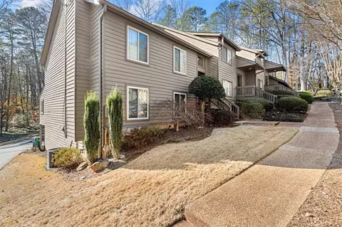 Exterior - 4162 D Youville Trce, Chamblee, GA 30341 photo 2 of 7