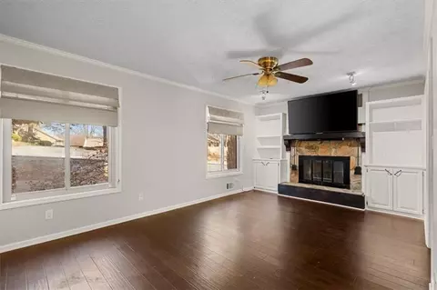 Living - 4162 D Youville Trce, Chamblee, GA 30341 photo 4 of 4