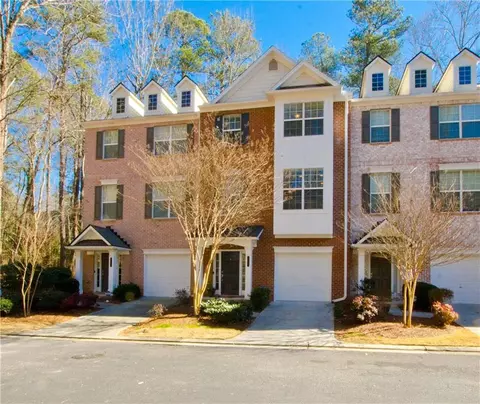 711 Coligny Ct, Sandy Springs, GA 30350