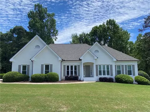 5329 Hillshire Ct, Flowery Branch, GA 30542
