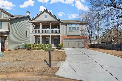 554 Eagles Knoll Dr, Lawrenceville, GA 30043