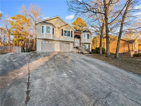 1455 La Maison Dr, Lawrenceville, GA 30043