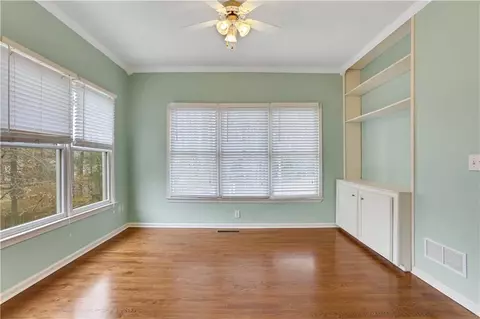 405 Wentworth Downs Ct, Duluth, GA 30097 photo 9