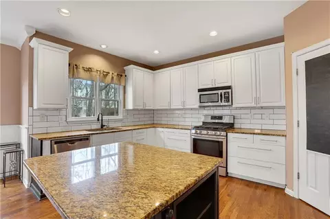 405 Wentworth Downs Ct, Duluth, GA 30097 photo 17