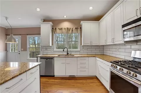 405 Wentworth Downs Ct, Duluth, GA 30097 photo 18