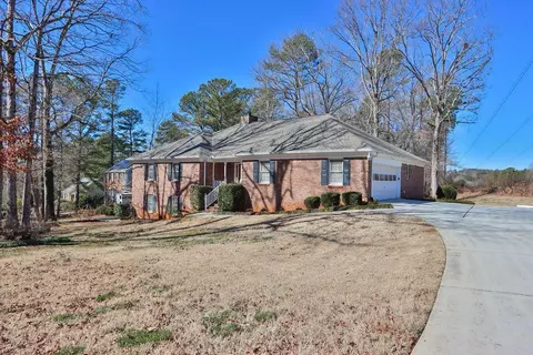 4505 Ashington Dr, Snellville, GA 30039