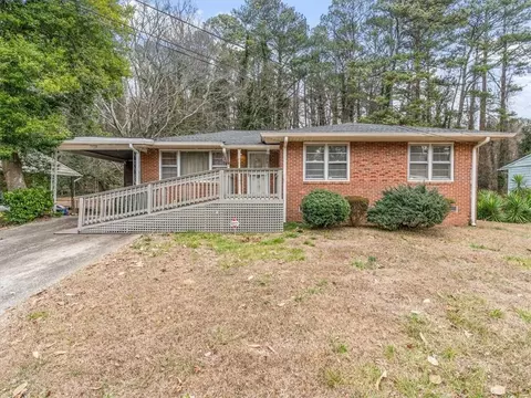 2170 Meadowlane Dr SW, Atlanta, GA 30311