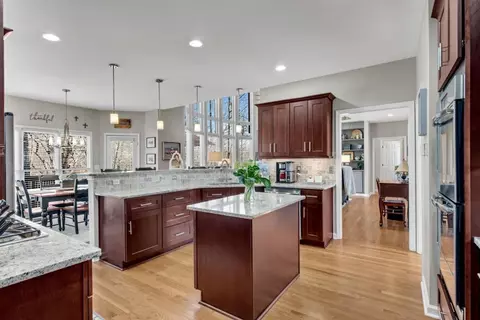 Kitchen - 1741 River Bluff Vw, Duluth, GA 30097 photo 2 of 5