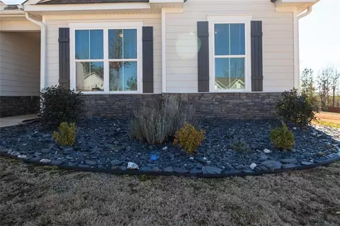 Exterior - 25 Bingley Ct, Covington, GA 30016 photo 3 of 17