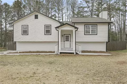 3469 Mustang Dr, Powder Springs, GA 30127