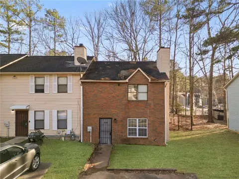 940 Silverwood Dr, Atlanta, GA 30349