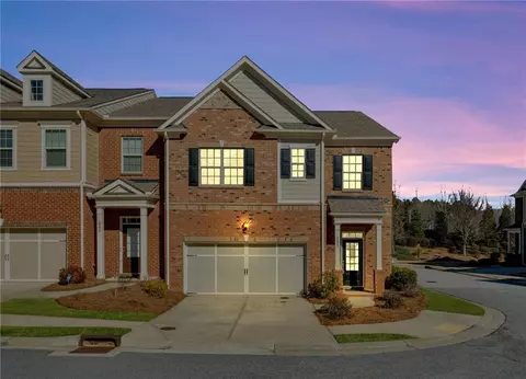 2293 Emerald Sky Dr, Smyrna, GA 30080
