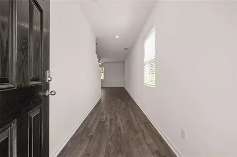 Entry Way - 405 Oakmere Ct, Hampton, GA 30228 photo 1 of 4