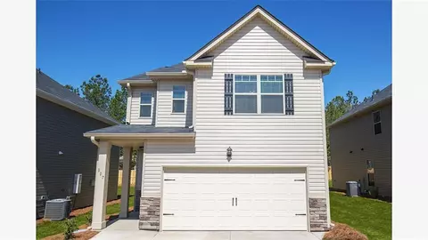 Exterior - 405 Oakmere Ct, Hampton, GA 30228 photo 1 of 2