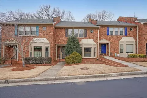 6155 Windsor Trace Dr, Peachtree Corners, GA 30092