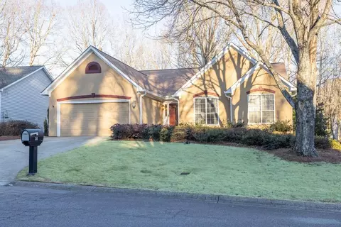 30 Paris Dr, Lawrenceville, GA 30043