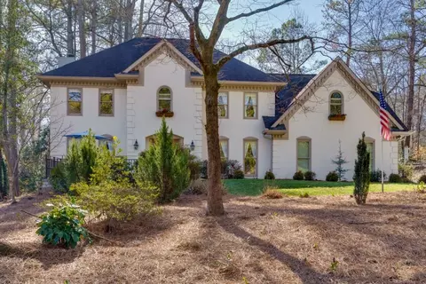 735 Gable Ridge Rd, Roswell, GA 30076