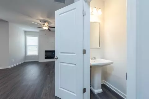 Bath - 3955 Cavalier Way, Duluth, GA 30097 photo 1 of 4