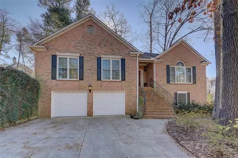 4720 Summerwood Dr SE, Mableton, GA 30126
