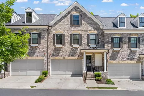 4013 Eamont Ln, Sandy Springs, GA 30328
