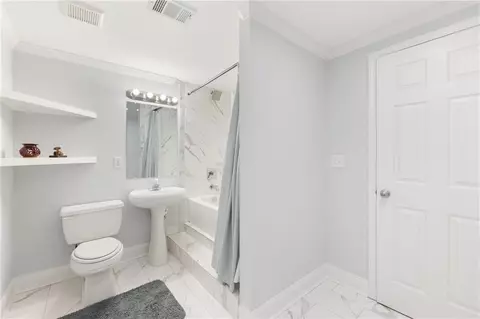 Bath - 2518 Representative Way, Buford, GA 30519 photo 2 of 8