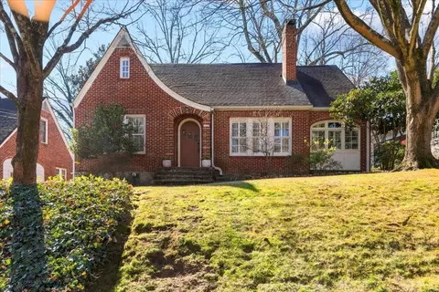 1127 Stillwood Dr, Atlanta, GA 30306