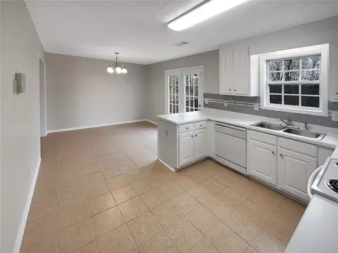 Kitchen - 1241 Dylan Way, Bethlehem, GA 30620 photo 2 of 5