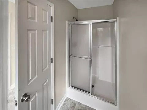 Bath - 1241 Dylan Way, Bethlehem, GA 30620 photo 1 of 5