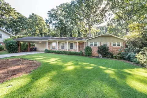 2476 Powers Ferry Dr SE, Marietta, GA 30067