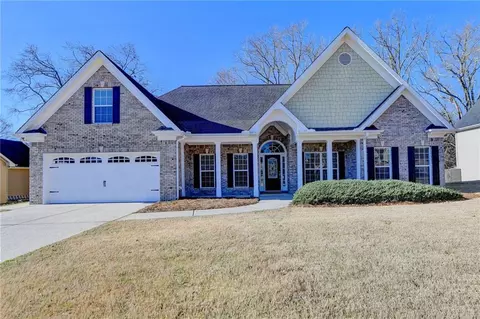 774 Robert Jesse Dr, Dacula, GA 30019